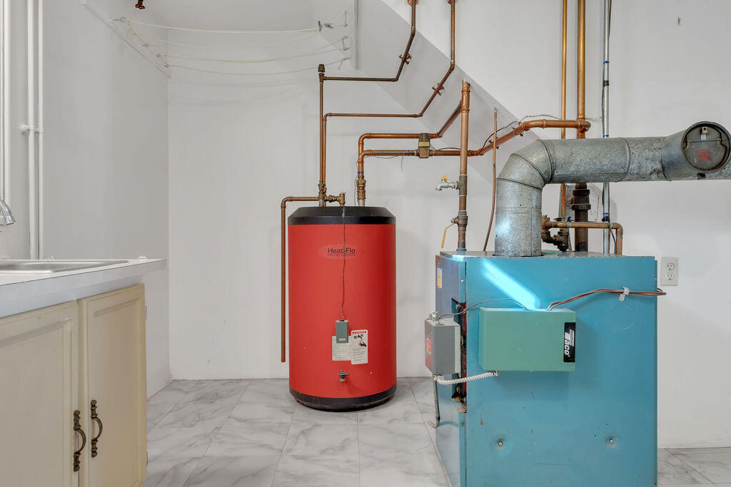 15 Morningside Street Lewiston ME 04240