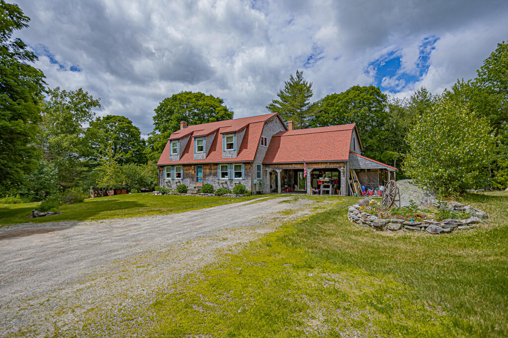 693 Knowlton Corner Road Farmington ME 04938