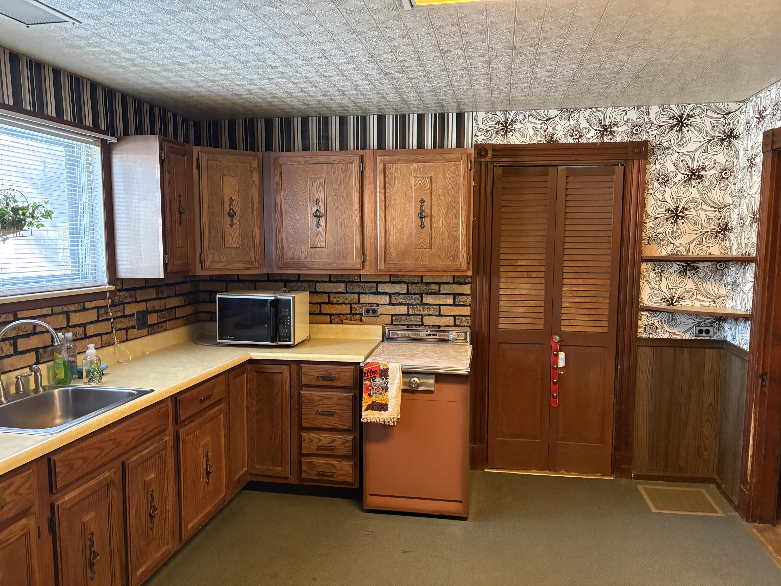 27 Dexter Street Bangor ME 04401