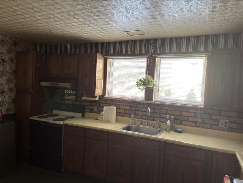 27 Dexter Street Bangor ME 04401