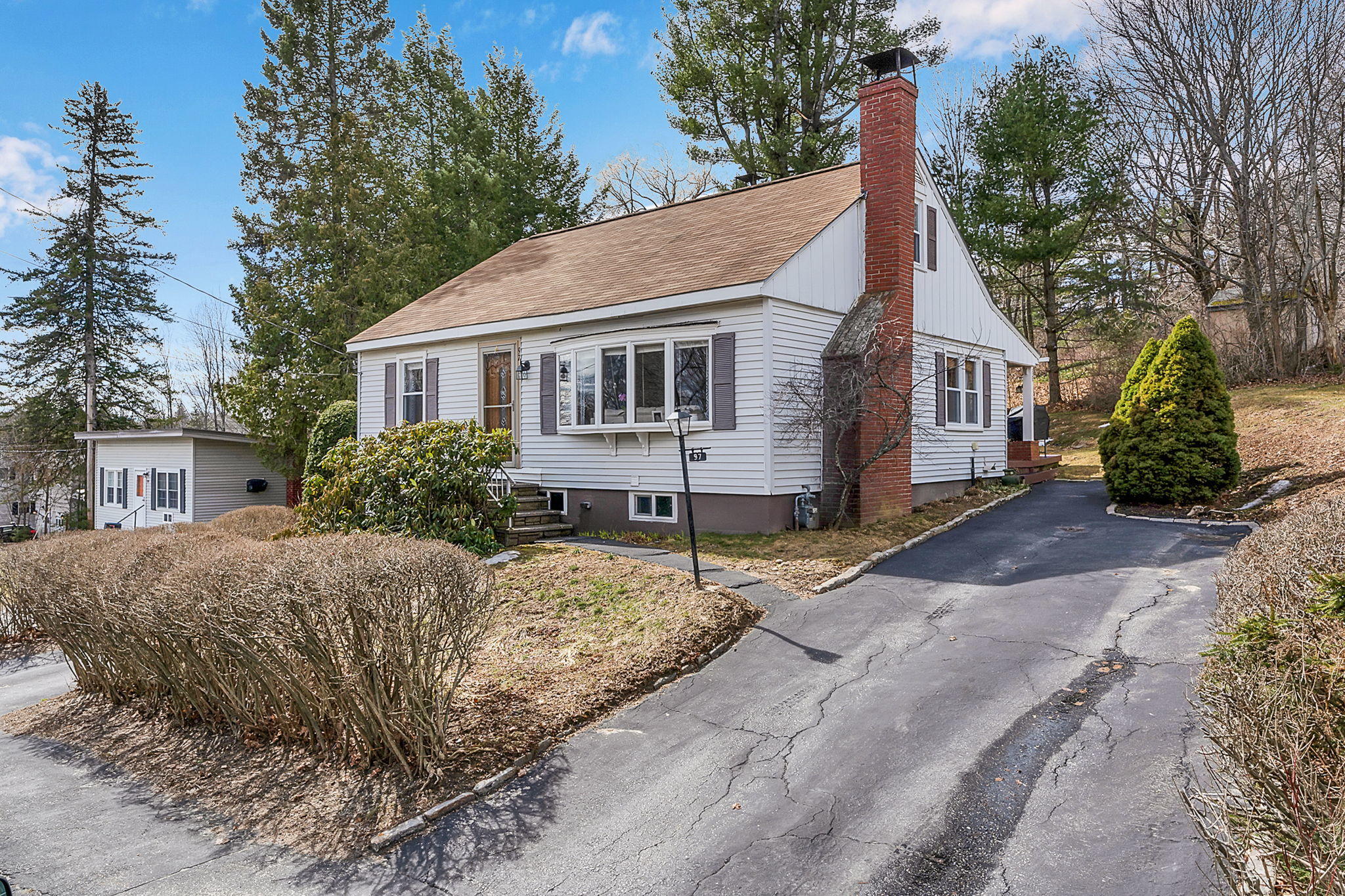 97 Western Avenue Auburn ME 04210