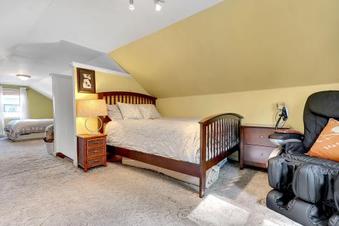 97 Western Avenue Auburn ME 04210