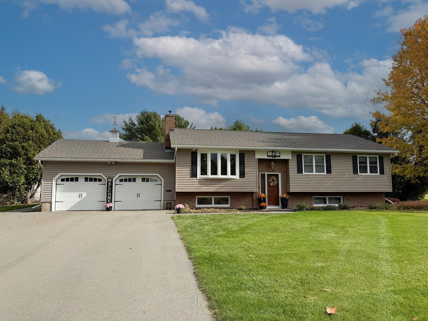 72 Nottingham Way Brewer ME 04412