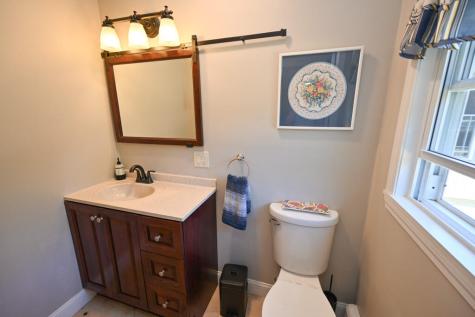 72 Nottingham Way Brewer ME 04412