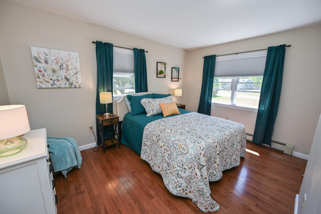 72 Nottingham Way Brewer ME 04412