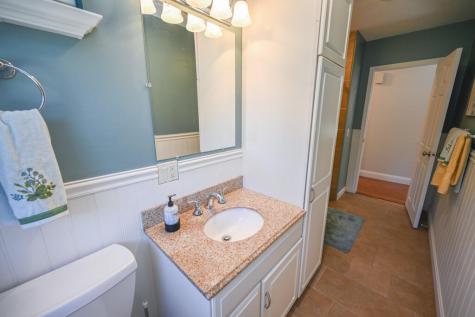 72 Nottingham Way Brewer ME 04412