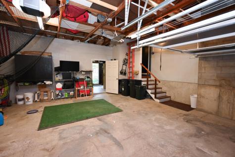 72 Nottingham Way Brewer ME 04412