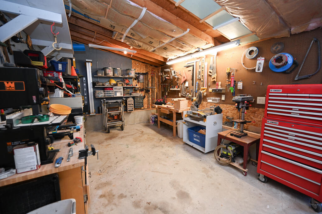 72 Nottingham Way Brewer ME 04412