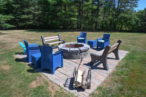 72 Nottingham Way Brewer ME 04412