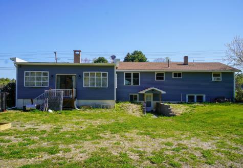 109 Old Lisbon Road Lewiston ME 04240