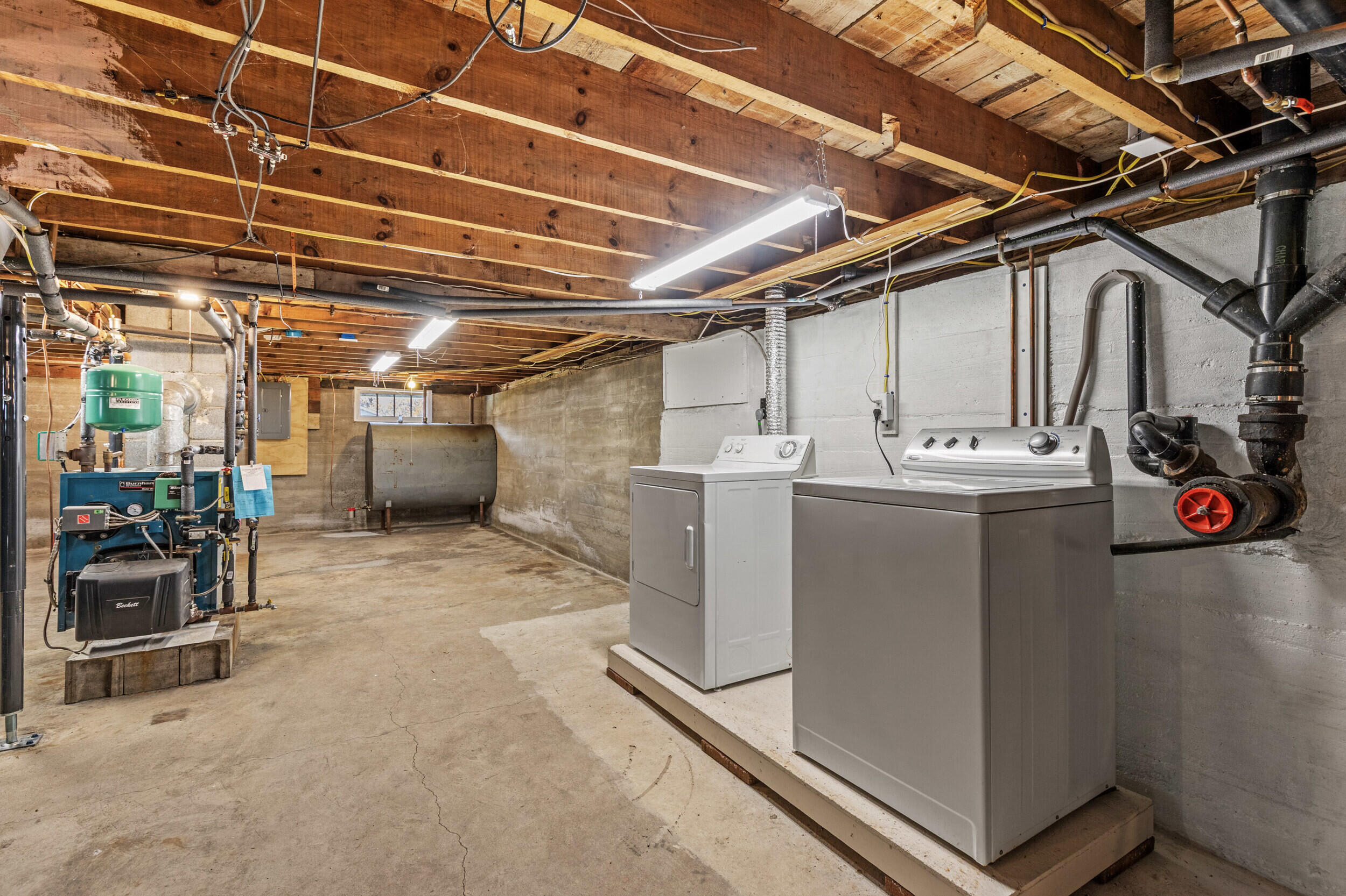 545 Old Bath Road Brunswick ME 04011