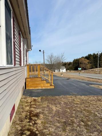 843 & 839 U.s. 1 Route Jonesboro ME 04648