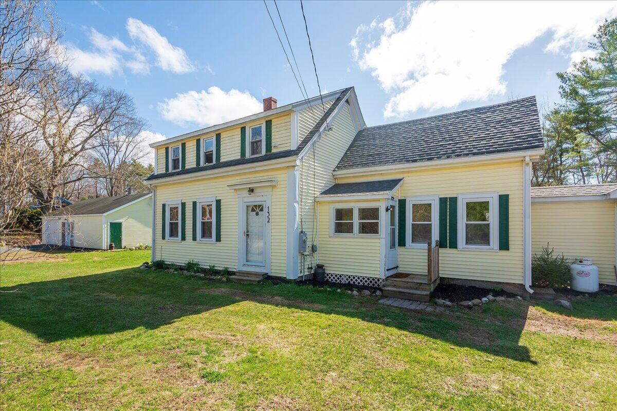 130-132 Center Street Nobleboro ME 04555