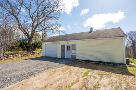 130-132 Center Street Nobleboro ME 04555