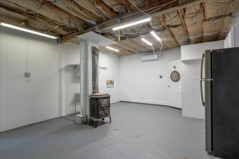 130-132 Center Street Nobleboro ME 04555