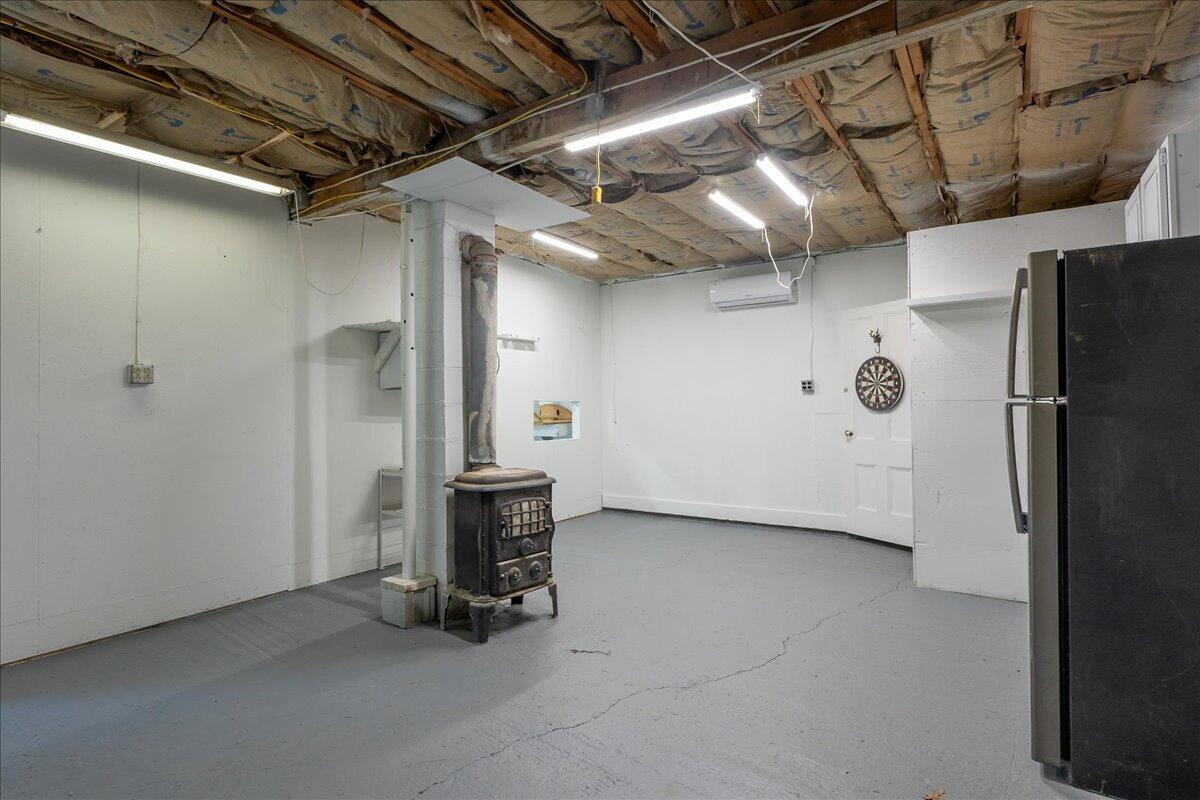 130-132 Center Street Nobleboro ME 04555