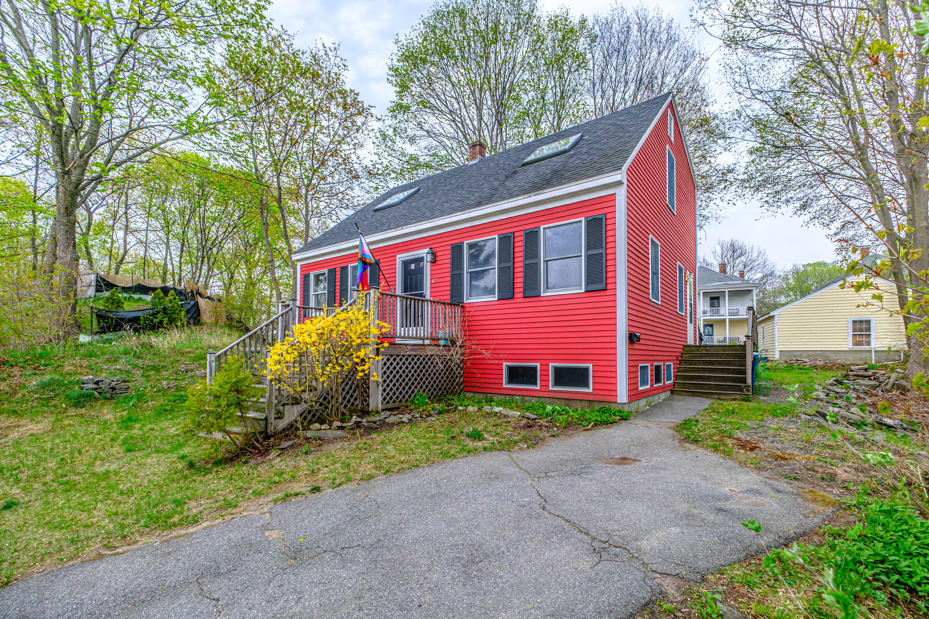 17 Belfield Street Portland ME 04103