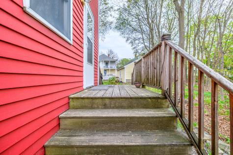 17 Belfield Street Portland ME 04103