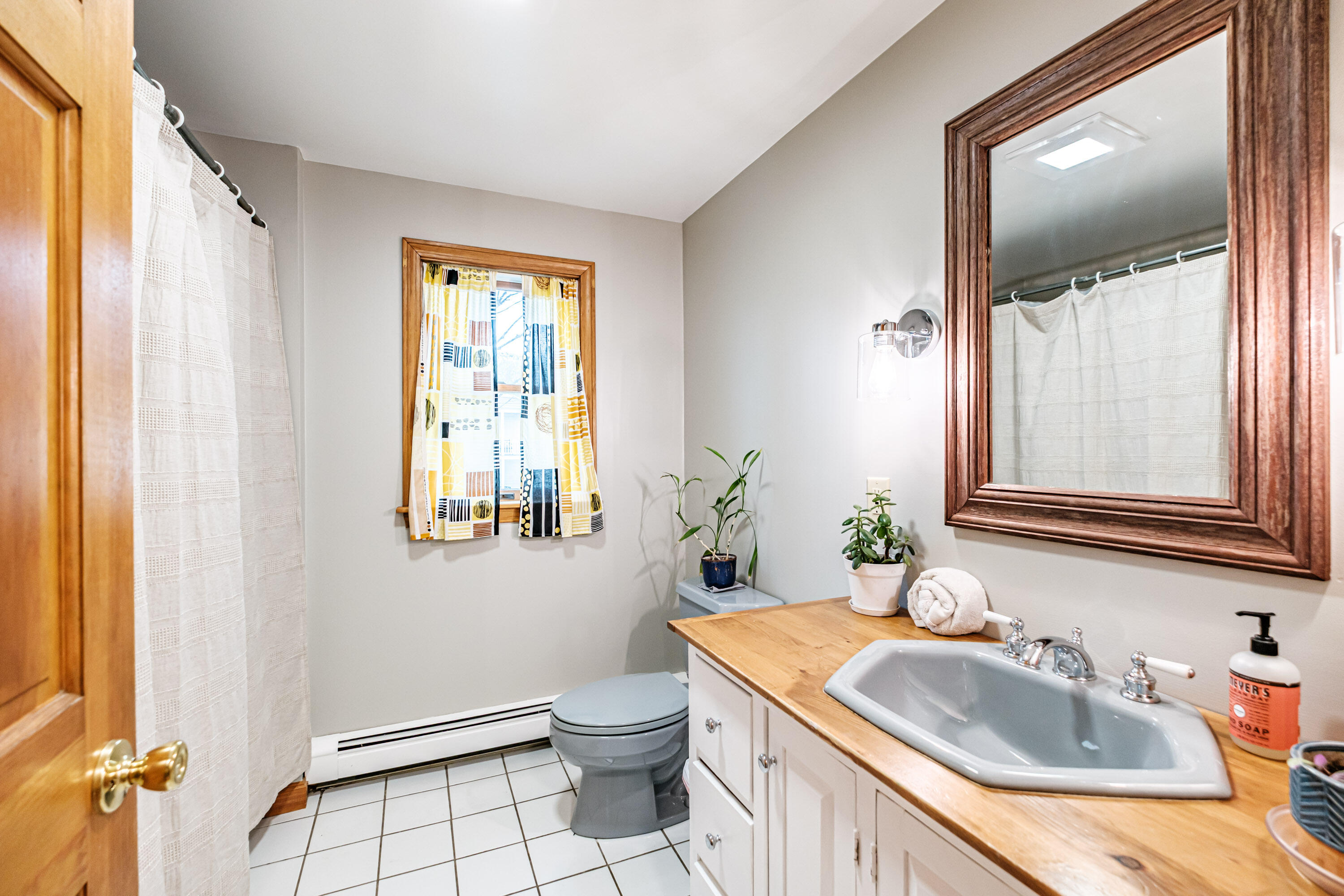 17 Belfield Street Portland ME 04103
