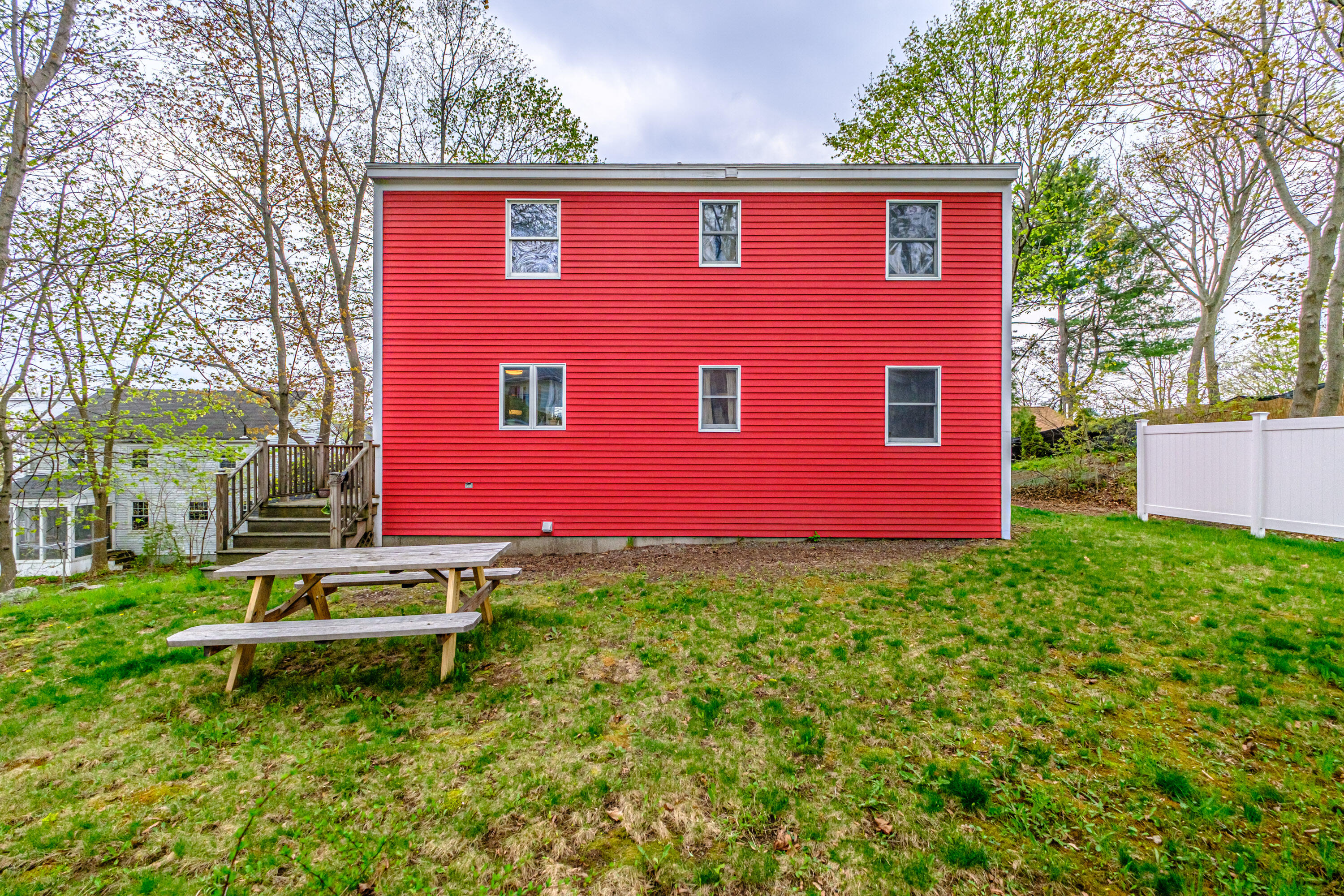 17 Belfield Street Portland ME 04103