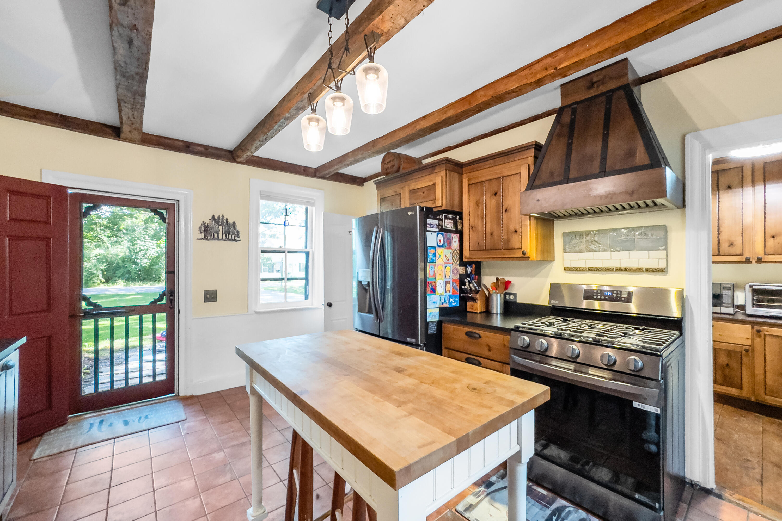 935 Dutch Neck Waldoboro ME 04572