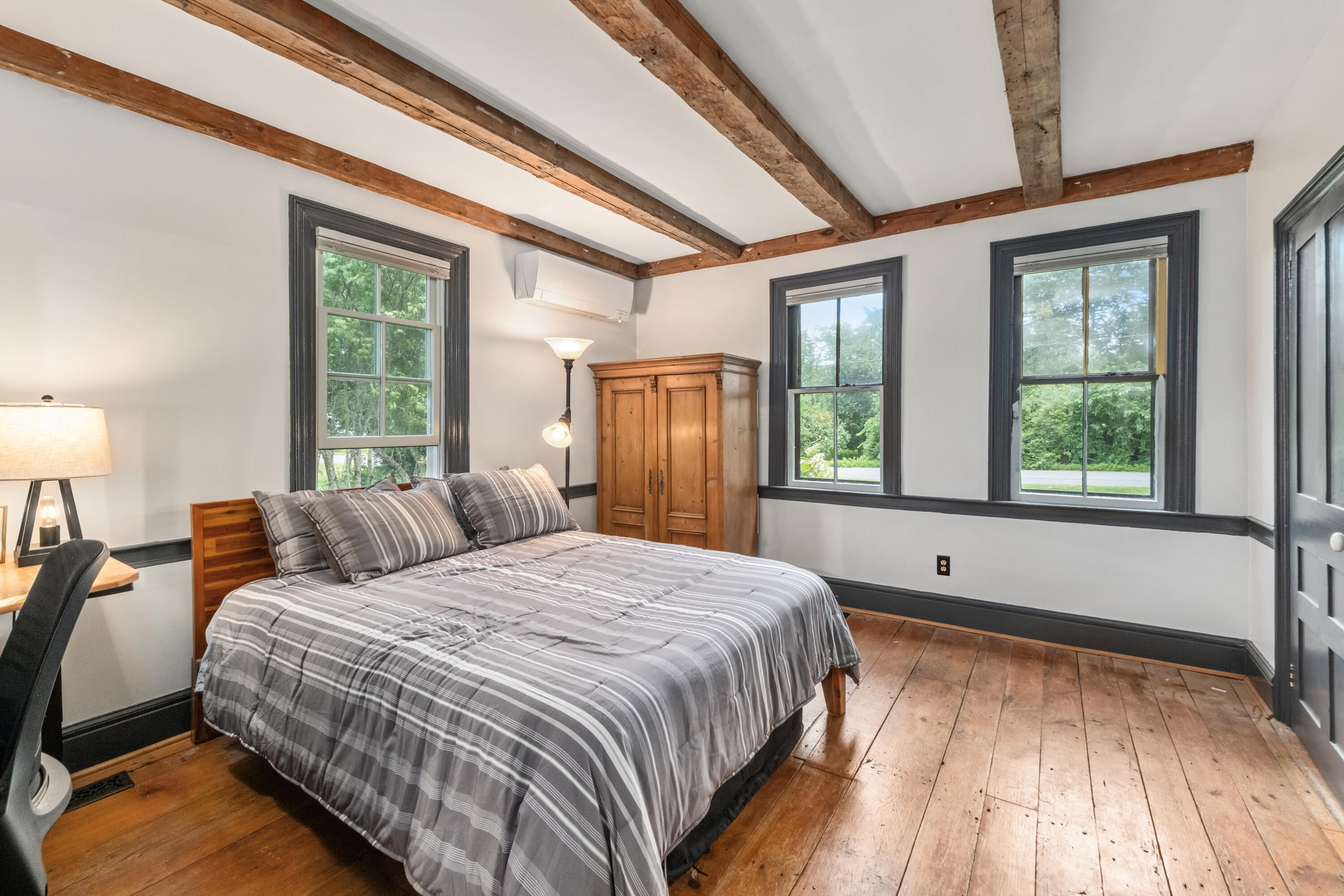 935 Dutch Neck Waldoboro ME 04572