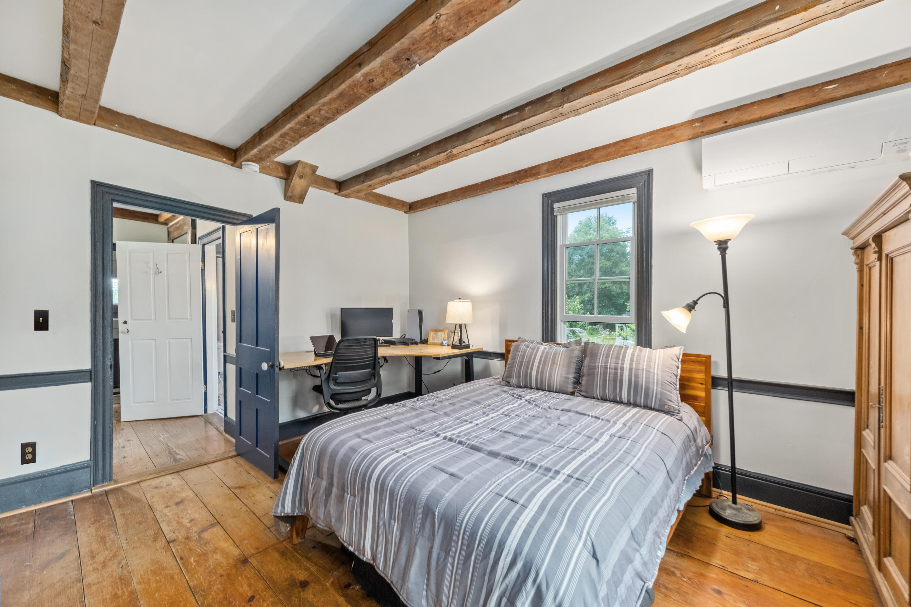 935 Dutch Neck Waldoboro ME 04572