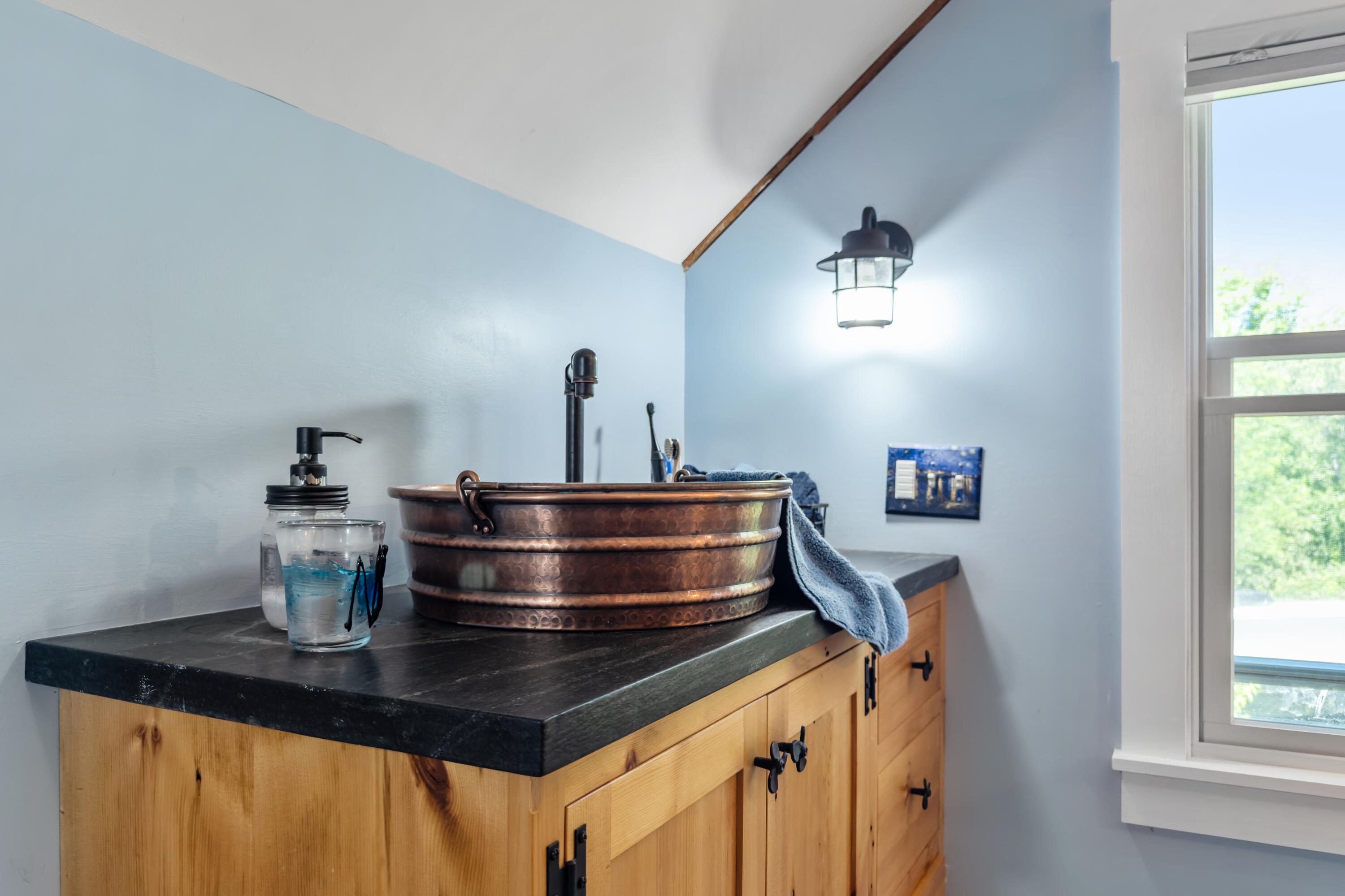 935 Dutch Neck Waldoboro ME 04572