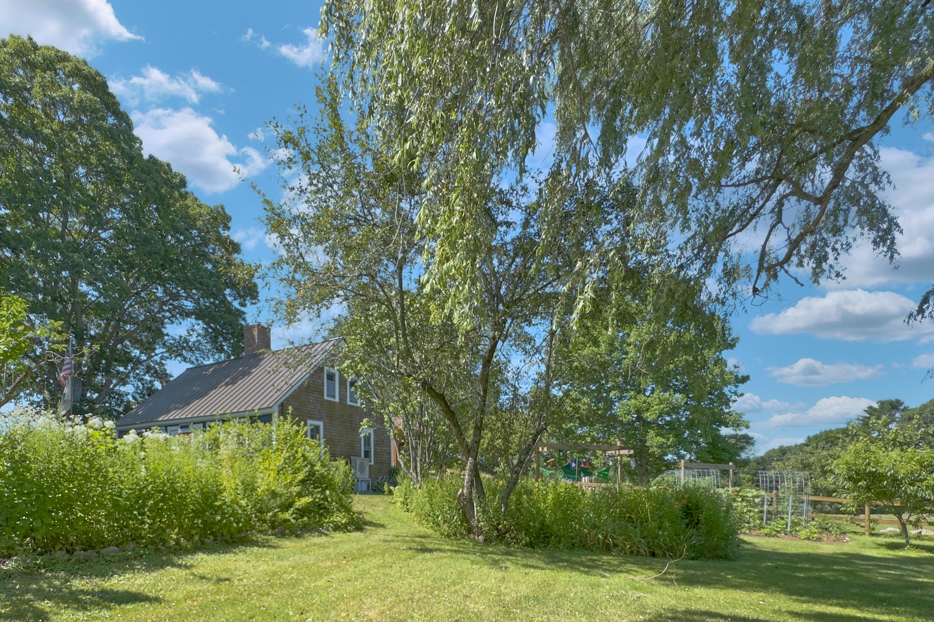 935 Dutch Neck Waldoboro ME 04572