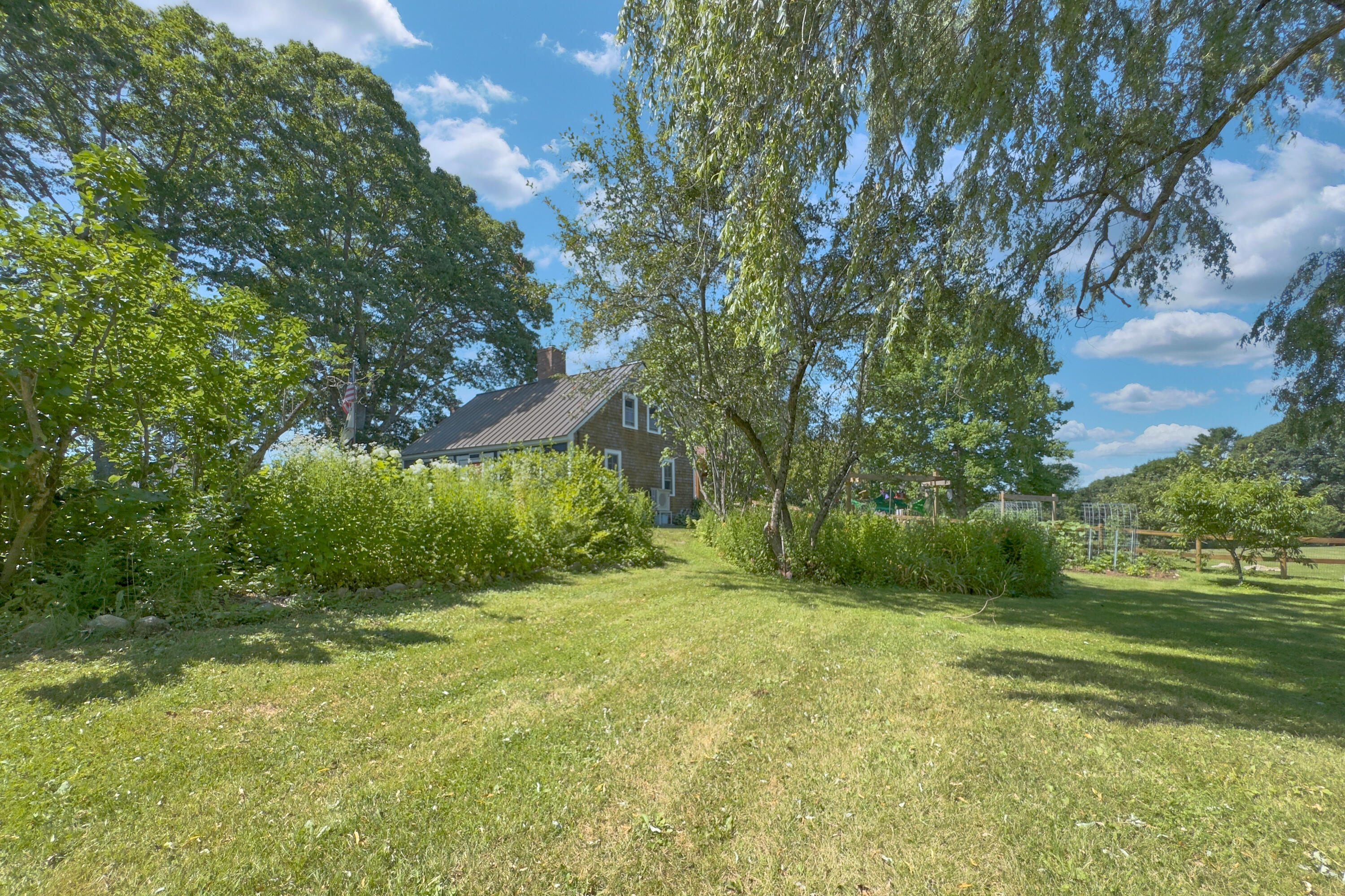 935 Dutch Neck Waldoboro ME 04572