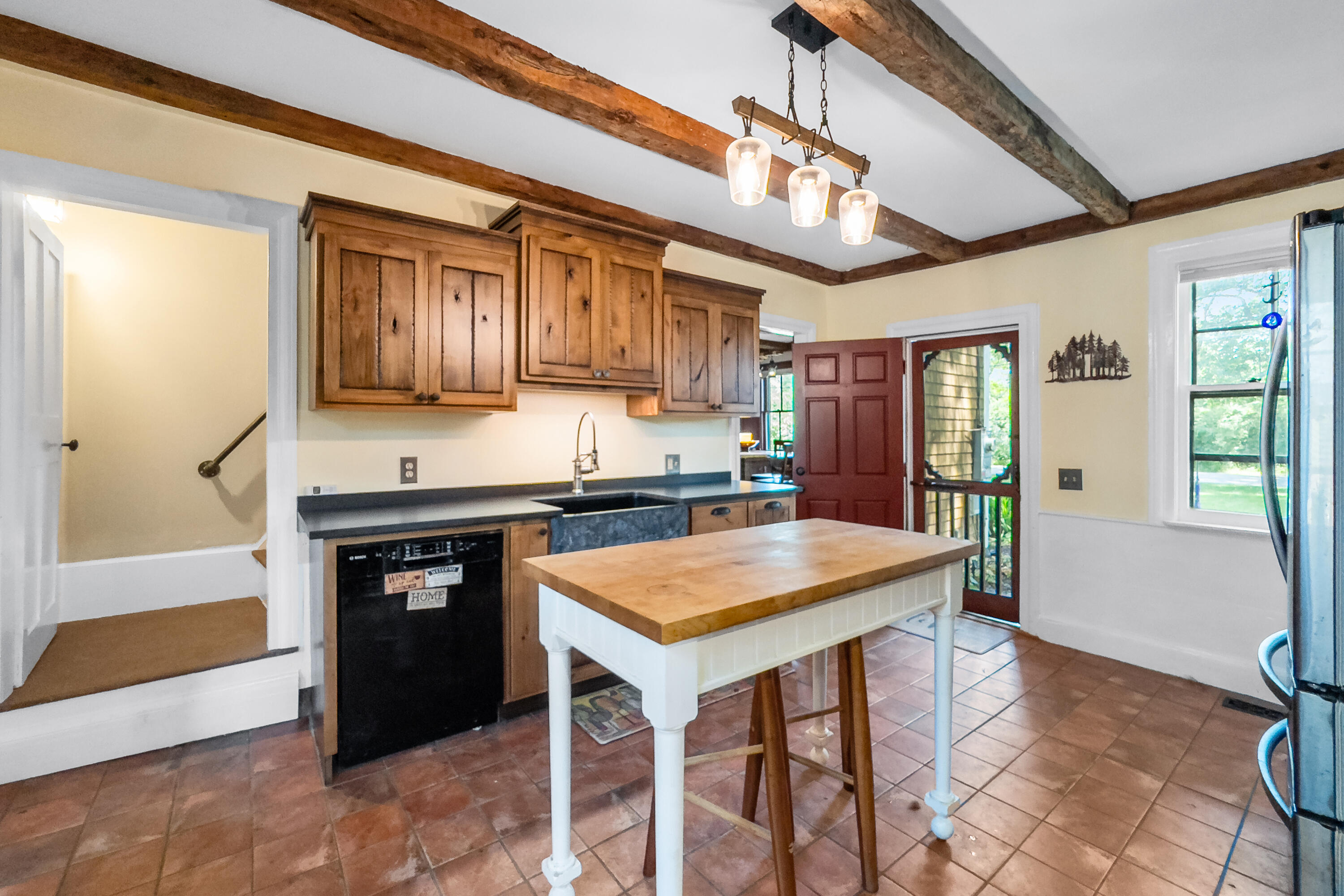 935 Dutch Neck Waldoboro ME 04572