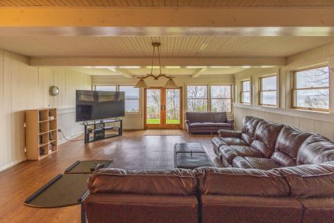 22 Windward Lane Northport ME 04849