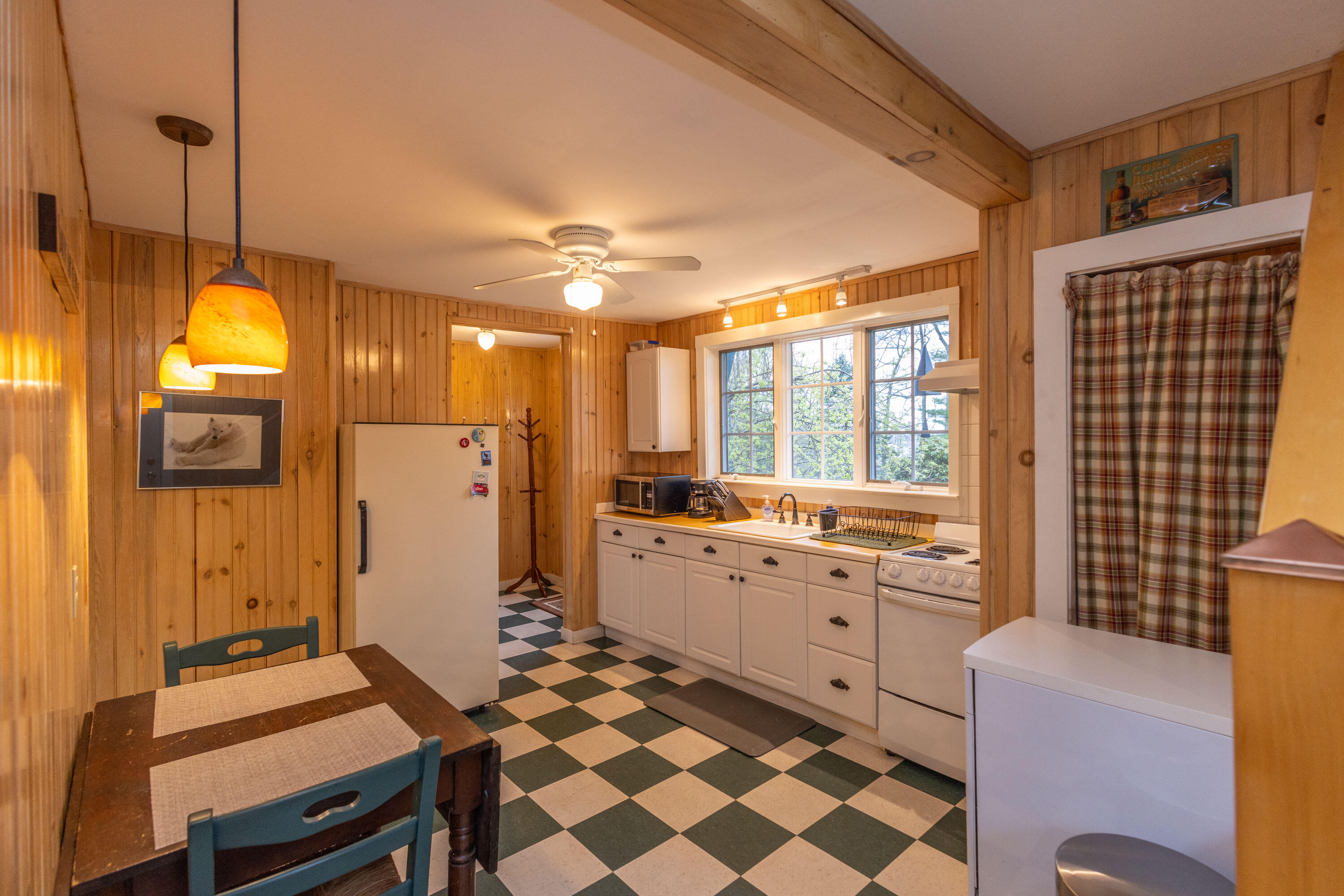 22 Windward Lane Northport ME 04849