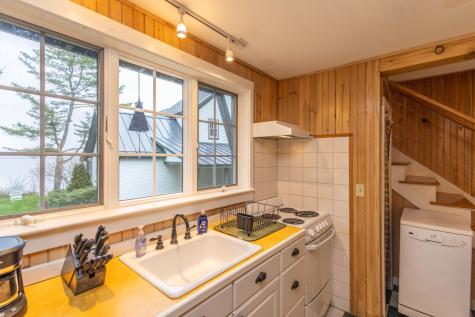 22 Windward Lane Northport ME 04849