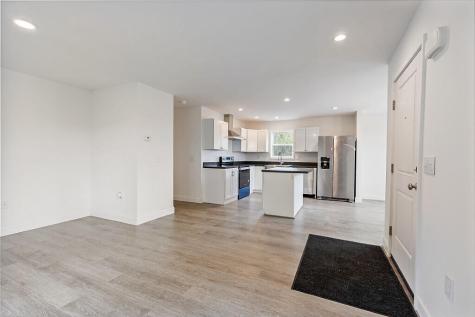 11 Cookson Road Burnham ME 04922
