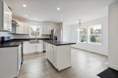 11 Cookson Road Burnham ME 04922