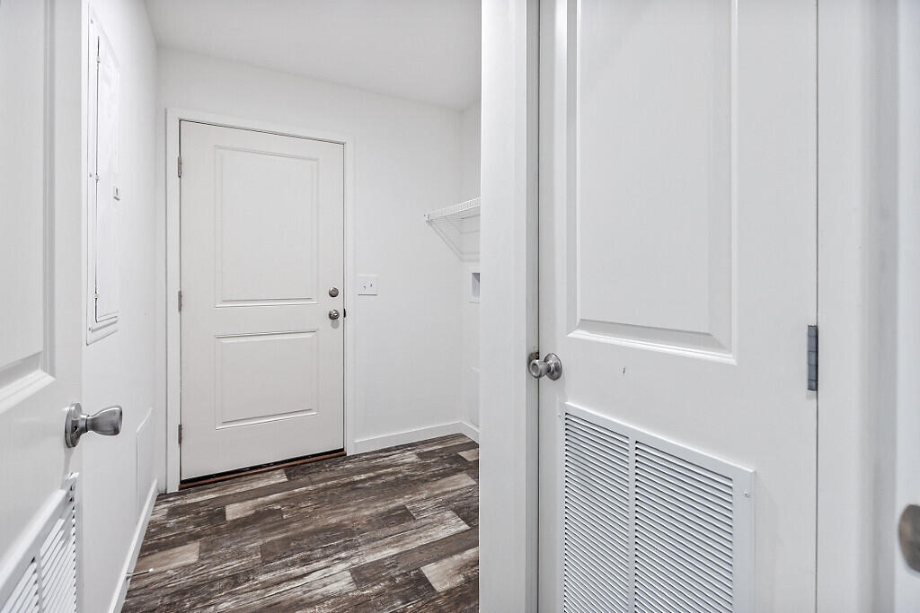 11 Cookson Road Burnham ME 04922