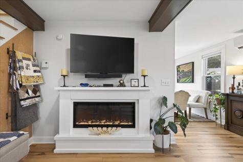 32 Burnt Cove Road Stonington ME 04681