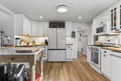 32 Burnt Cove Road Stonington ME 04681