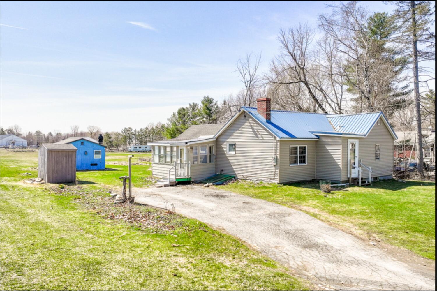 21 Exeter Road Corinna ME 04928