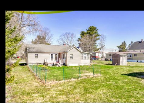 21 Exeter Road Corinna ME 04928