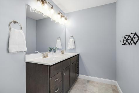 43 Dylan Drive Scarborough ME 04074