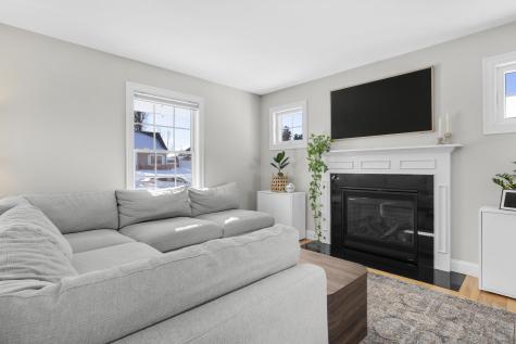 43 Dylan Drive Scarborough ME 04074