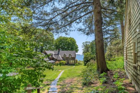 76 Waites Landing Road Falmouth ME 04105