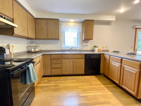 102 Poland Road Auburn ME 04210