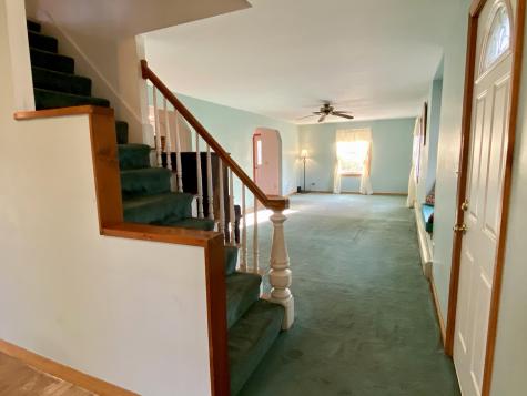 102 Poland Road Auburn ME 04210
