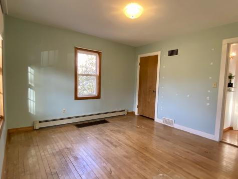 102 Poland Road Auburn ME 04210