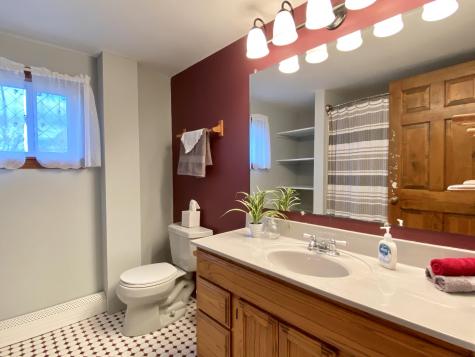 102 Poland Road Auburn ME 04210
