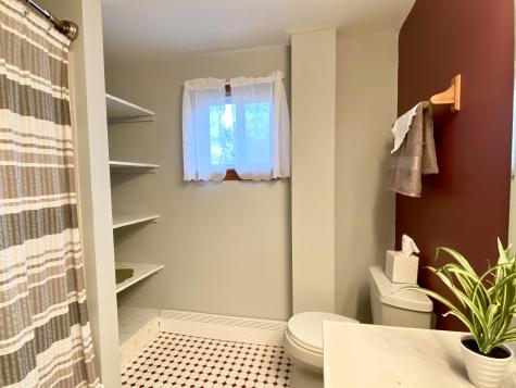 102 Poland Road Auburn ME 04210