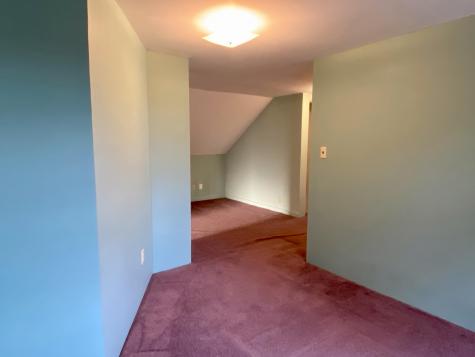 102 Poland Road Auburn ME 04210